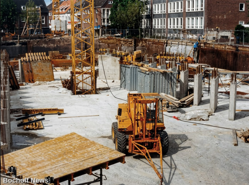BAU DER TIEFGARAGE UND LUFTSCHUTZBUNKER AM BUSBAHNHOF BOCHOLT FOTO 3