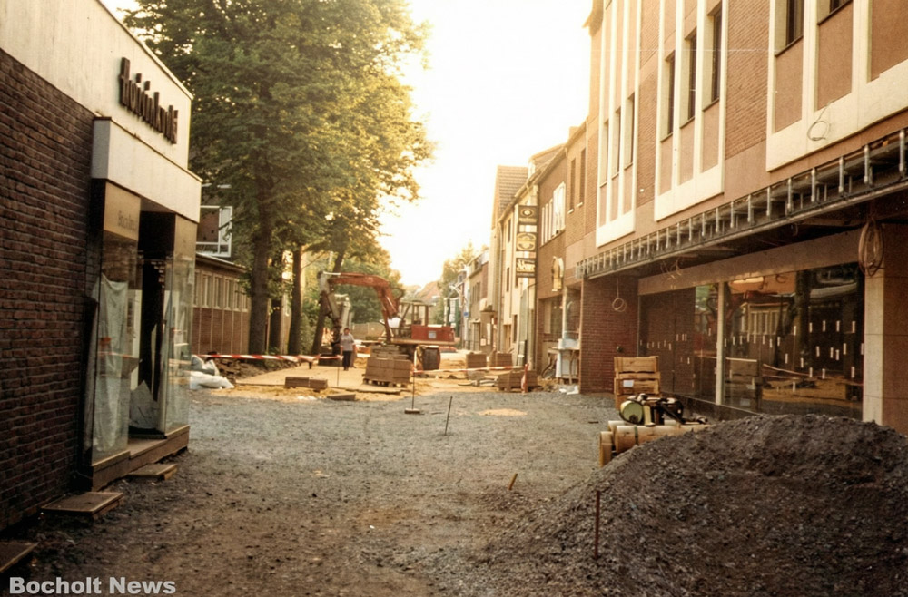 NEUGESTALTUNG DER REBESTRASSE FUER C UND A