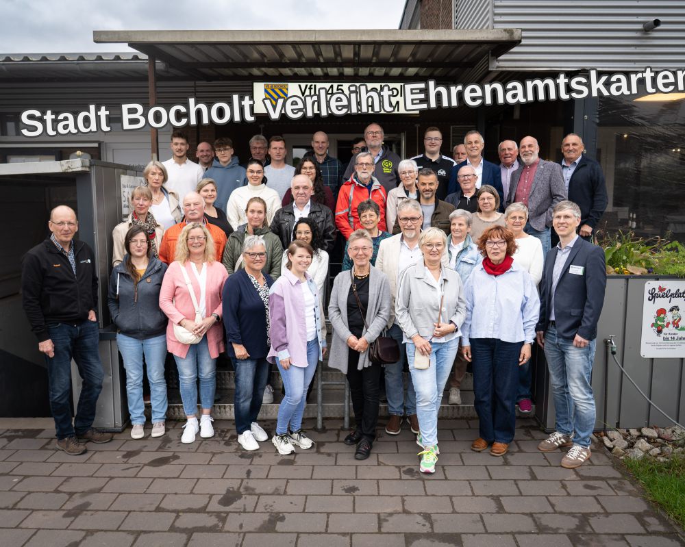 Stadt Bocholt verleiht Ehrenamtskarten an engagierte Bürgerinnen und Bürger