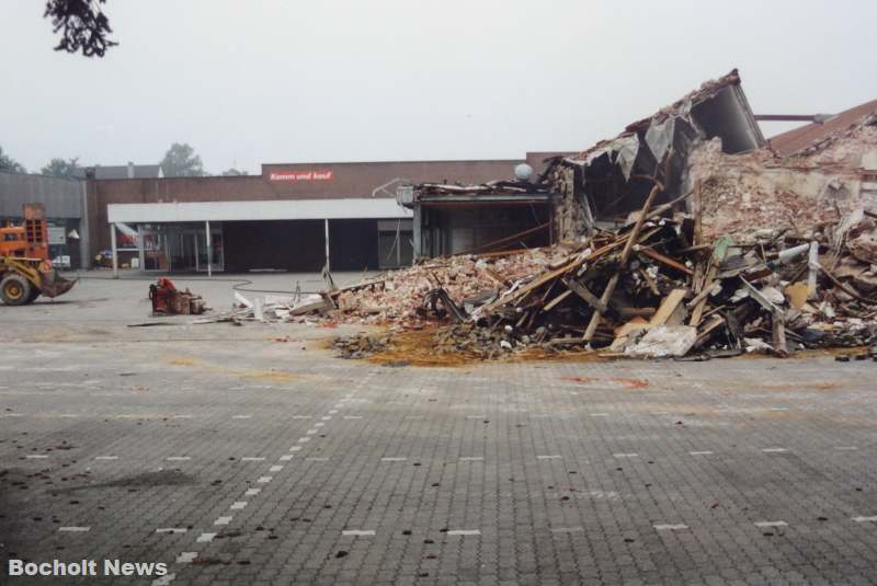 GELAENDE DER SHOPPING ARKADEN IN DEN 80ER JAHREN FOTO 10 ABBRUCHARBEITEN