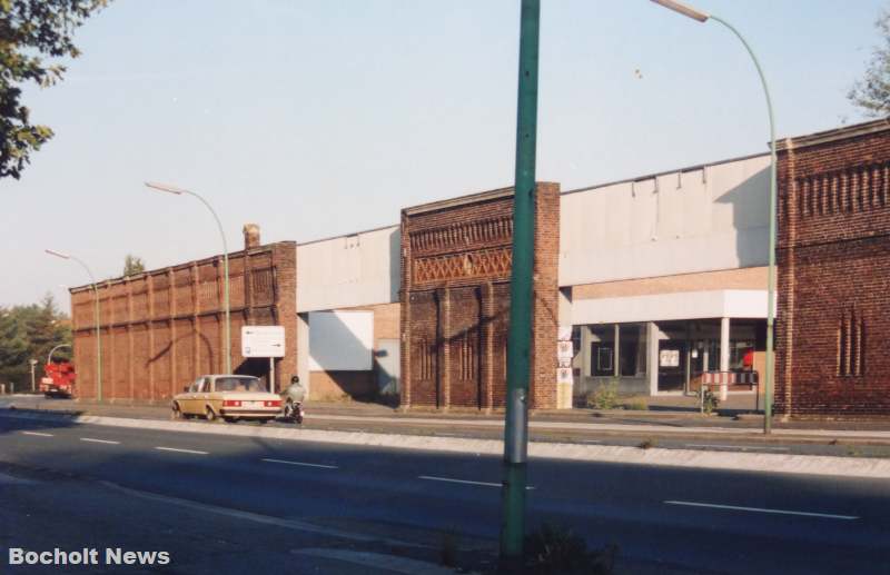 GELAENDE DER SHOPPING ARKADEN IN DEN 80ER JAHREN FOTO 6 MAUER AM STADTRING