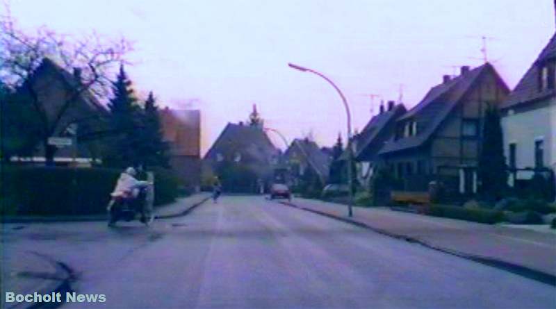 HISTORISCHES FOTO AUS BOCHOLT IM JAHR 1988 ECKE HOHENZOLLERNSTRASSE TIROLERSTRASSE