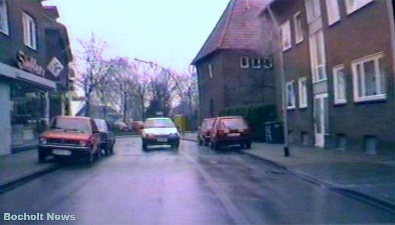 HISTORISCHES FOTO AUS BOCHOLT IM JAHR 1988 FLEISCHEREI UND WEBERSTUBEN AN DER HOHENZOLLERNSTRASSE