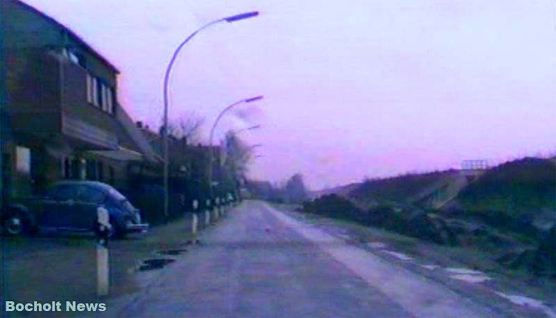 HISTORISCHES FOTO AUS BOCHOLT IM JAHR 1988 ALTER KAEFER AN DER ISSELBURGER STRASSE