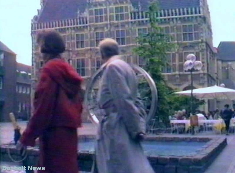 HISTORISCHES FOTO AUS BOCHOLT IM JAHR 1988 AM EUROPABRUNNEN ANSICHT 2