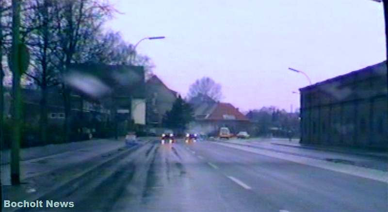 HISTORISCHES FOTO AUS BOCHOLT IM JAHR 1988 AUF DEM STADTRING VOR DEN HEUTIGEN SHOPPING ARKADEN ANSICHT 2