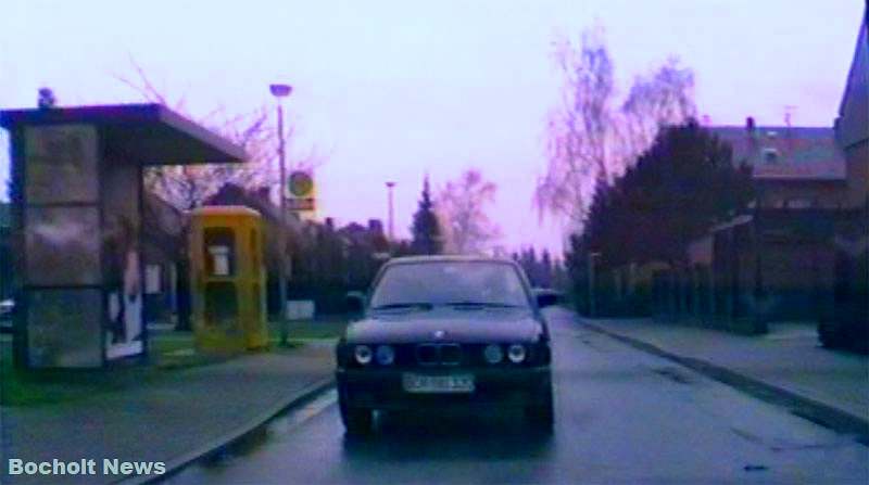 HISTORISCHES FOTO AUS BOCHOLT IM JAHR 1988 TELEFONZELLE UND BUSSHALTESTELLE AM MARGERITENWEG