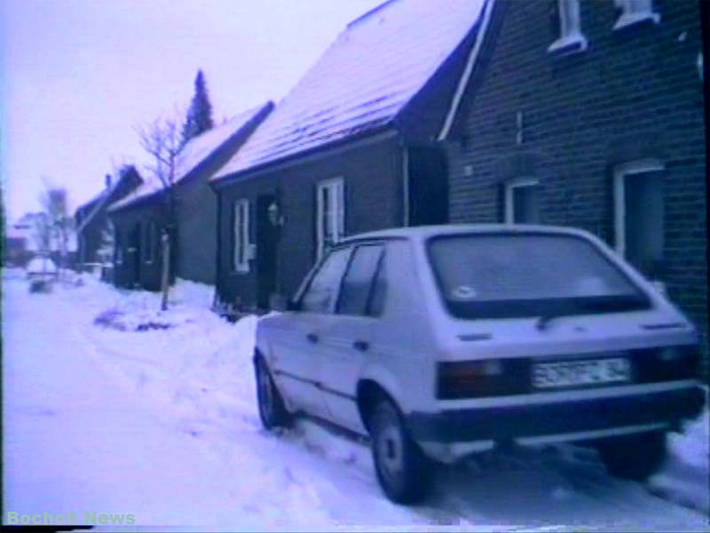 HISTORISCHES FOTO AUS BOCHOLT IM JAHR 1988 VICTORIASTRASSE IM WINTER ANSICHT 2