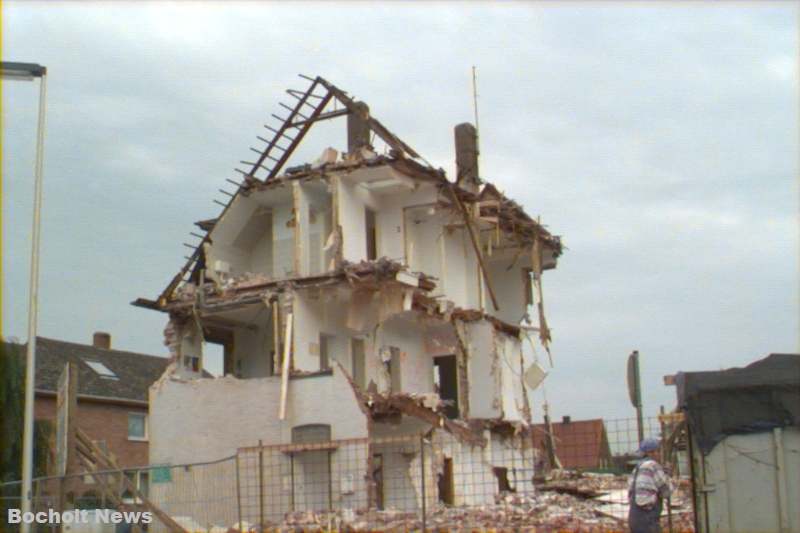 BOCHOLT IM JAHR 1998 FOTO 9 ABRISSHAUS