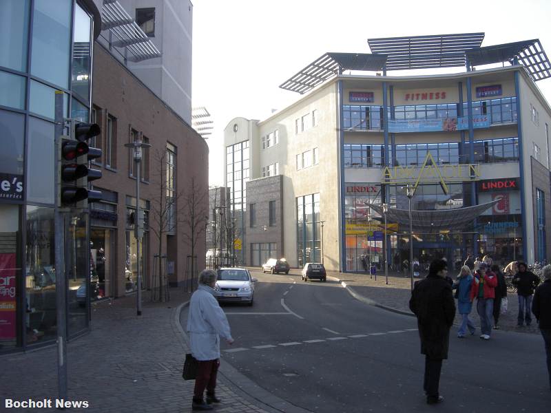 LUDWIG ERHARD STRASSE IM JAHR 2000