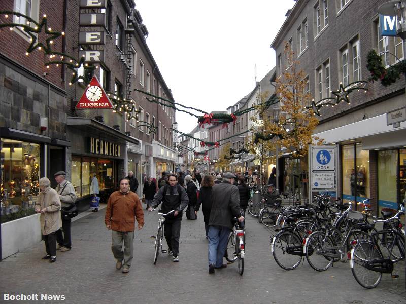 NEUSTRASSE HOEHE HERRMEIER IM JAHR 2000