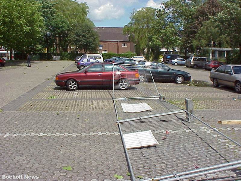 STURMSCHADEN BERLINER PLATZ IM JAHR 2000