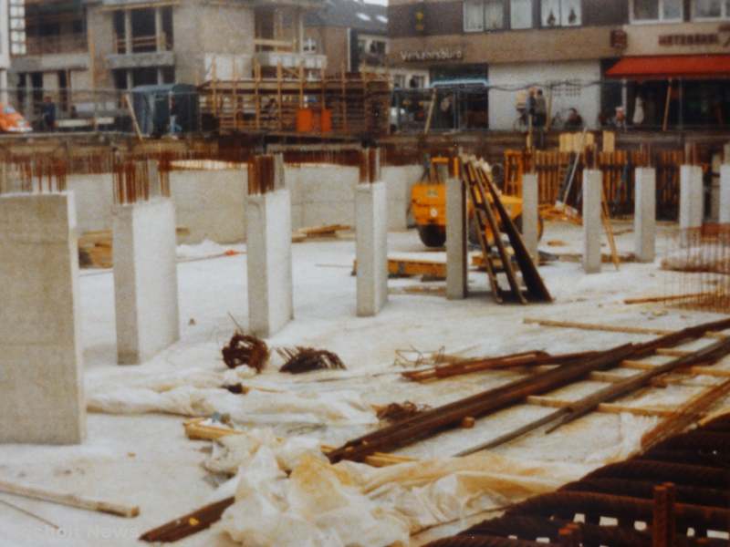 BOCHOLTER ANSICHTEN AUS DEN 80ER JAHREN FOTO 2 BAU DER TIEFGARAGE AM ZENTRALEN BUSSBAHNHOF