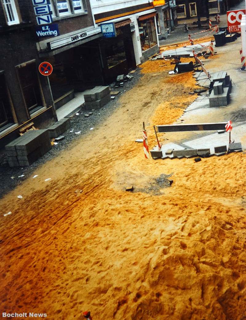 BOCHOLTER ANSICHTEN AUS DEN 80ER JAHREN FOTO 68 BAU DER FUSSGAENGERZONE IN DER NORDSTRASSE