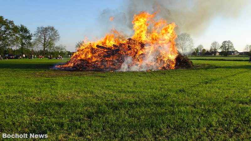 OSTERFEUER BOCHOLT HOF SLUETTER 2019 FOTO 19