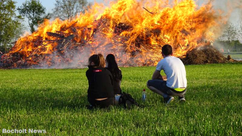 OSTERFEUER BOCHOLT HOF SLUETTER 2019 FOTO 22