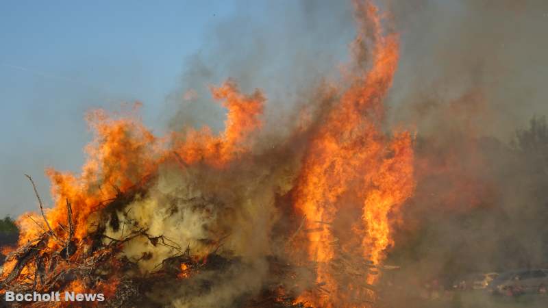 OSTERFEUER BOCHOLT HOF SLUETTER 2019 FOTO 28