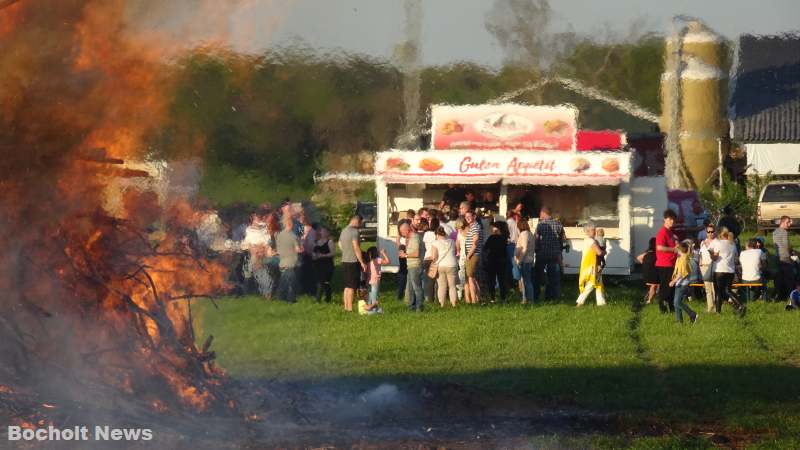 OSTERFEUER BOCHOLT HOF SLUETTER 2019 FOTO 30