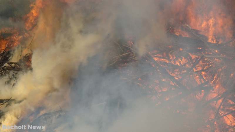 OSTERFEUER BOCHOLT HOF SLUETTER 2019 FOTO 32