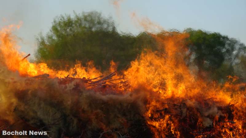 OSTERFEUER BOCHOLT HOF SLUETTER 2019 FOTO 34