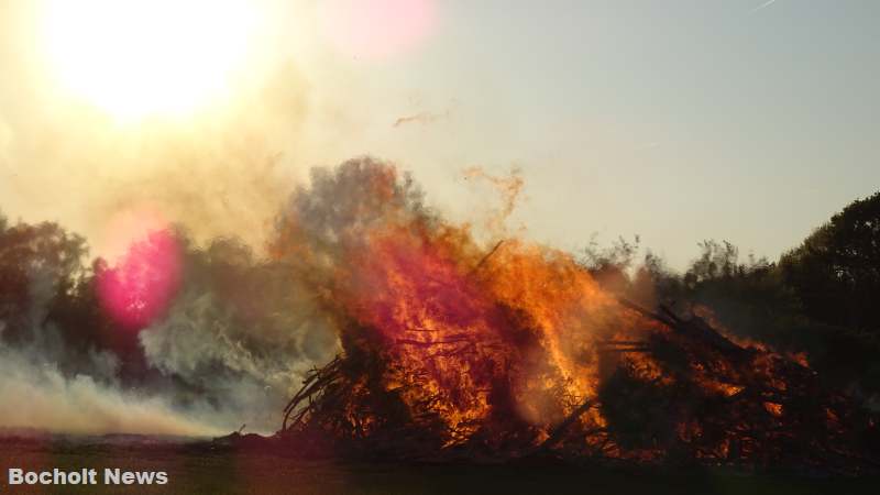 OSTERFEUER BOCHOLT HOF SLUETTER 2019 FOTO 38