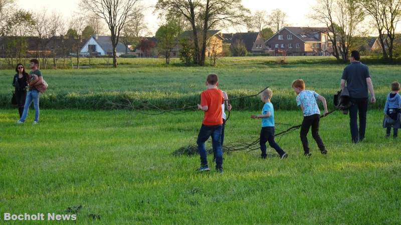 OSTERFEUER BOCHOLT HOF SLUETTER 2019 FOTO 49