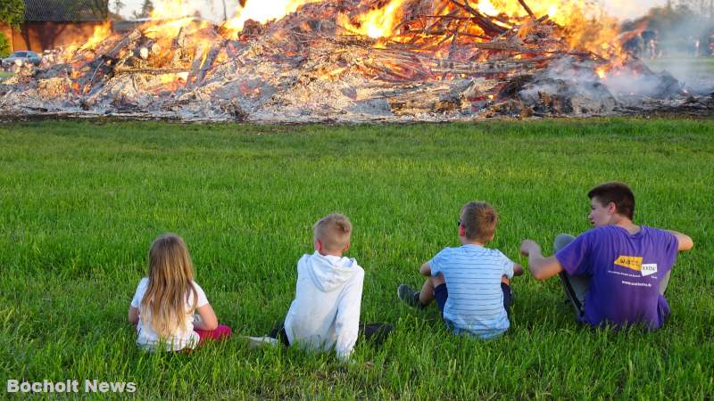 OSTERFEUER BOCHOLT HOF SLUETTER 2019 FOTO 50