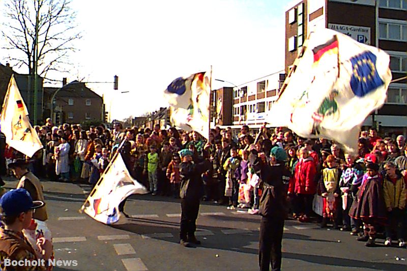 ROSENMONTAGSZUG BOCHOLT IM JAHR 1998 FOTO 10