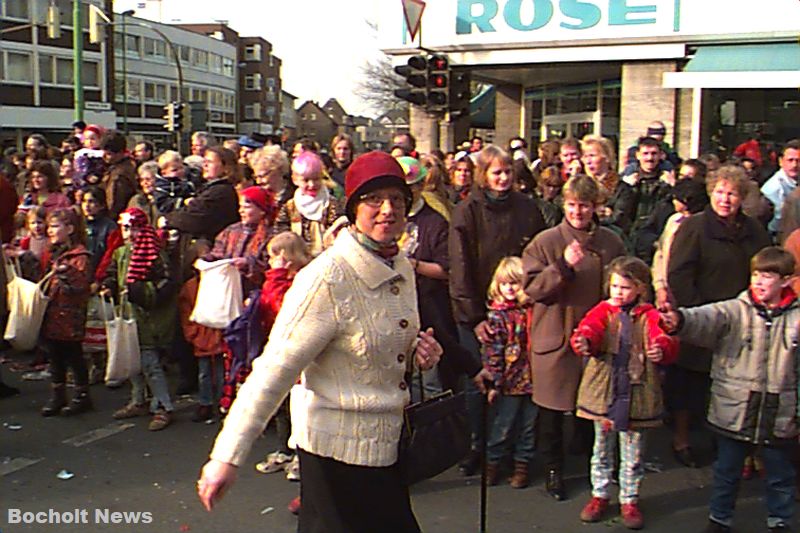 ROSENMONTAGSZUG BOCHOLT IM JAHR 1998 FOTO 27