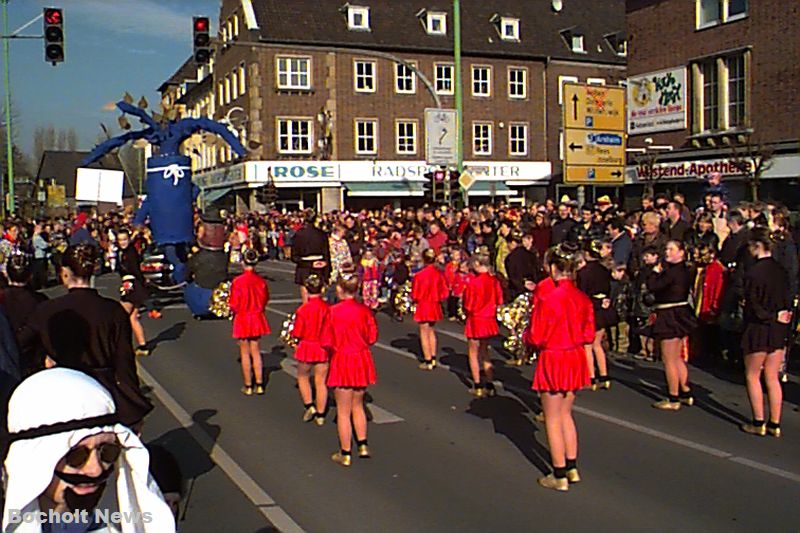 ROSENMONTAGSZUG BOCHOLT IM JAHR 1998 FOTO 44