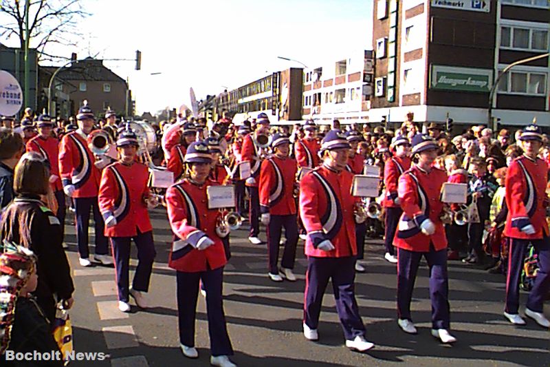 ROSENMONTAGSZUG BOCHOLT IM JAHR 1998 FOTO 56