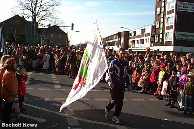 ROSENMONTAGSZUG BOCHOLT IM JAHR 1998 FOTO 68