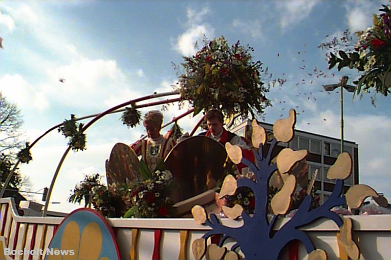 ROSENMONTAGSZUG BOCHOLT IM JAHR 1998 FOTO 91