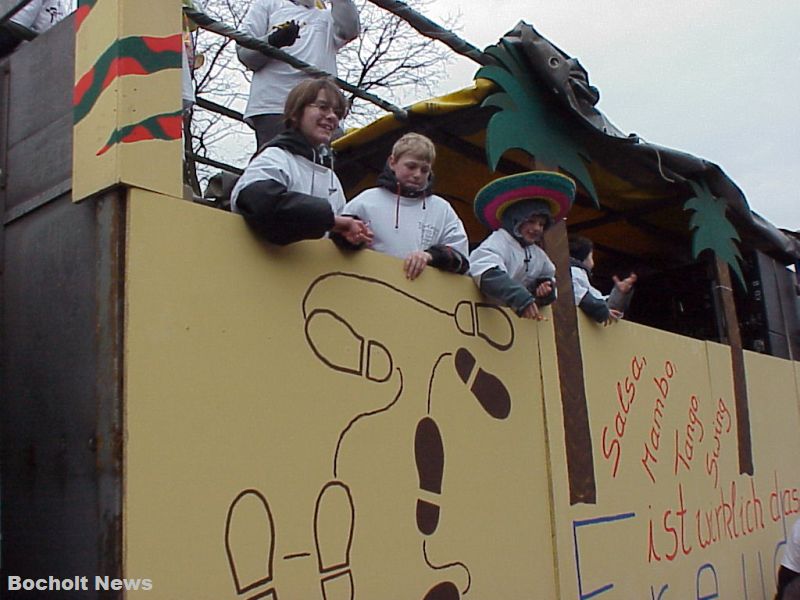 ROSENMONTAGSZUG BOCHOLT IM JAHR 2000 FOTO 23