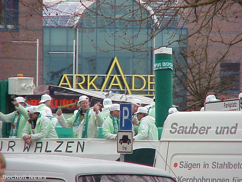 ROSENMONTAGSZUG BOCHOLT IM JAHR 2000 FOTO 32