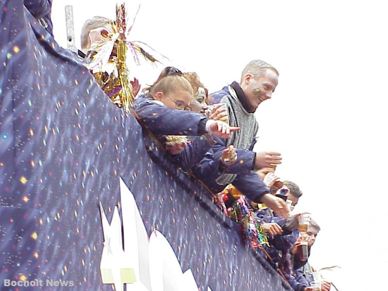 ROSENMONTAGSZUG BOCHOLT IM JAHR 2000 FOTO 36