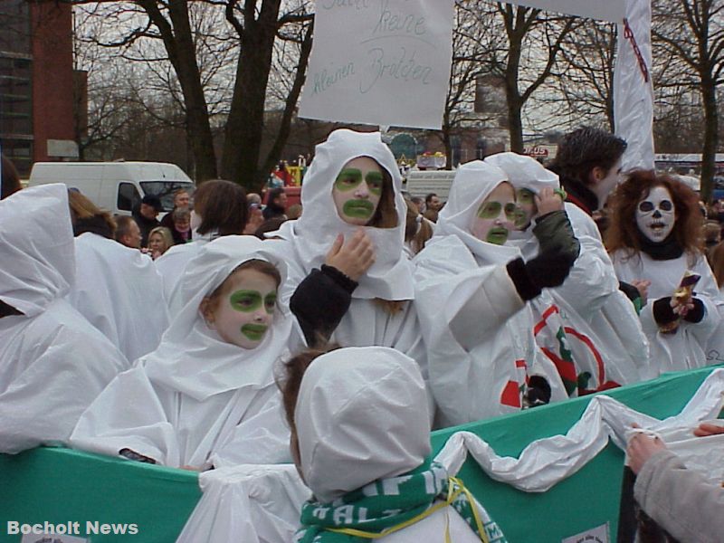 ROSENMONTAGSZUG BOCHOLT IM JAHR 2000 FOTO 40