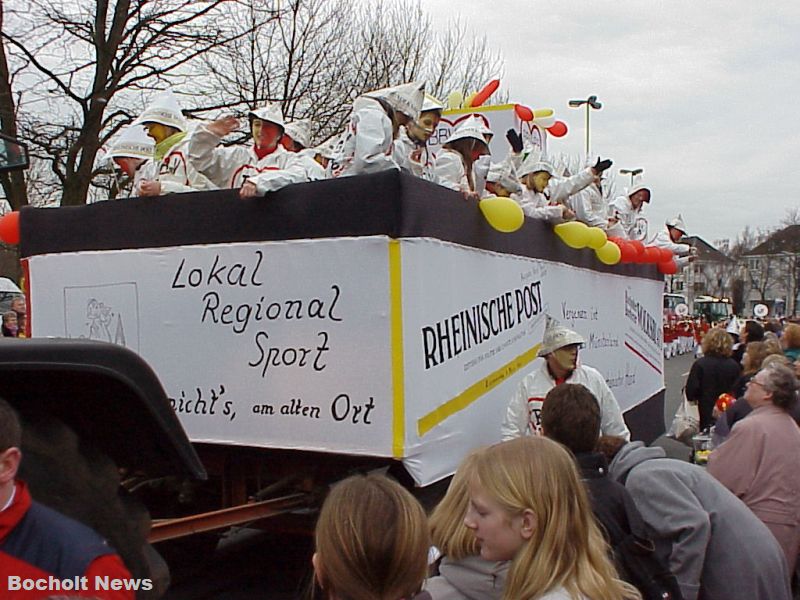 ROSENMONTAGSZUG BOCHOLT IM JAHR 2000 FOTO 45