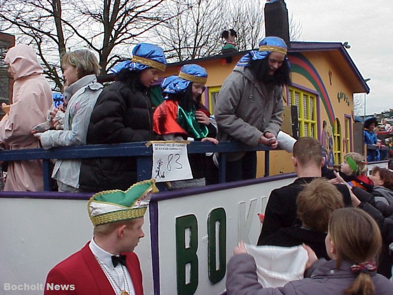 ROSENMONTAGSZUG BOCHOLT IM JAHR 2000 FOTO 48