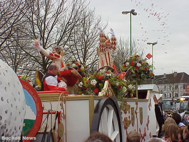 ROSENMONTAGSZUG BOCHOLT IM JAHR 2000 FOTO 54