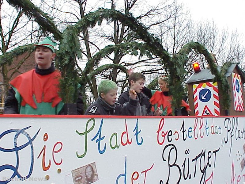 ROSENMONTAGSZUG BOCHOLT IM JAHR 2000 FOTO 73