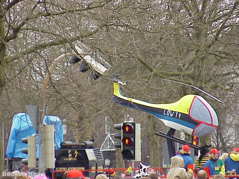 ROSENMONTAGSZUG BOCHOLT IM JAHR 2000 FOTO 75