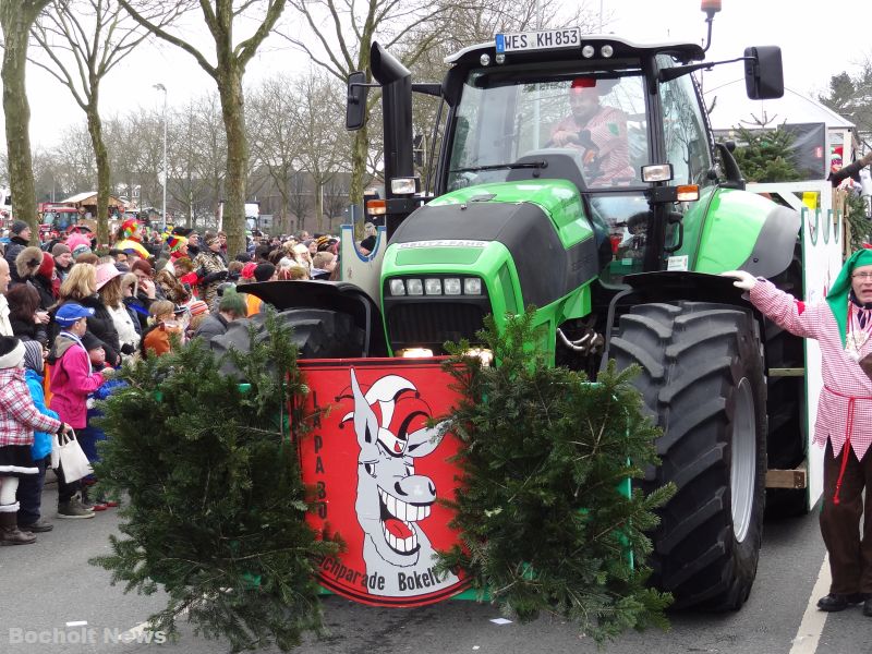 ROSENMONTAGSZUG BOCHOLT IM JAHR 2013 FOTO 21