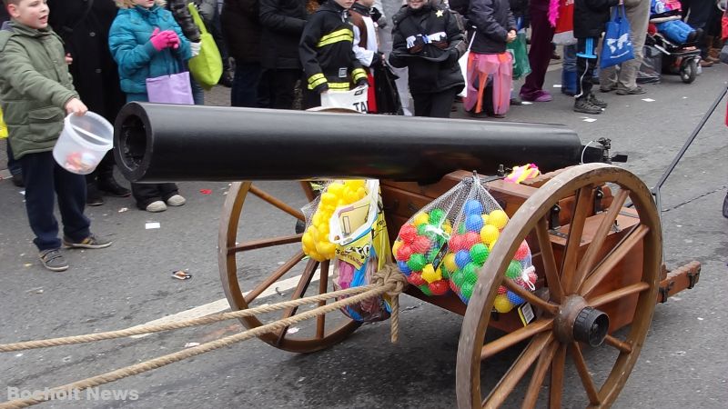 ROSENMONTAGSZUG BOCHOLT IM JAHR 2013 FOTO 35